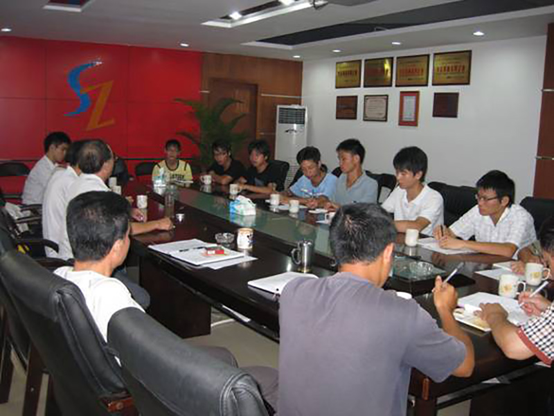 2009年新入職大學(xué)生教育培訓暨歡迎會(huì )2.jpg