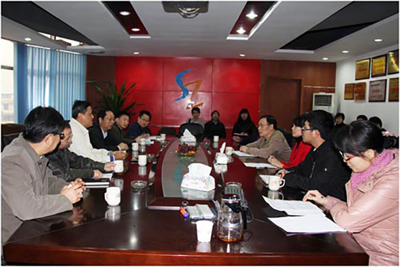省統計局副局長(cháng)劉智華督導我司聯(lián)網(wǎng)直報工作.jpg